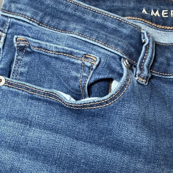 American Eagle Womens Size 12 High-Rise Skinny Kick Jeans Raw Hem Stretch Denim - Image 12