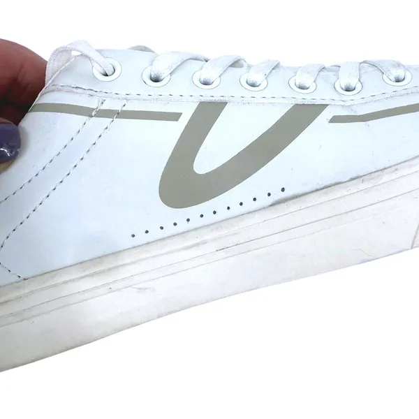 Tretorn Women's Serve‎ Sneakers Size 8M White Faux Leather Casual Shoes - Image 11