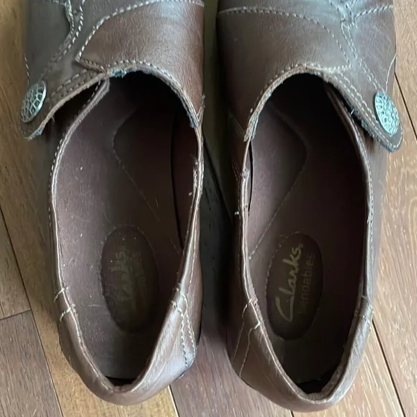 Clarks Leather Bendable Slip On Clogs Brown Size 8 Fall School Mules Comfort - Image 3