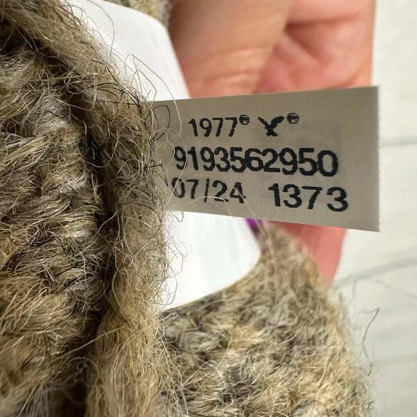 American Eagle Bow Brown Fuzzy Cable Knit Cropped Sweater Cottagecore Academia M - Image 9