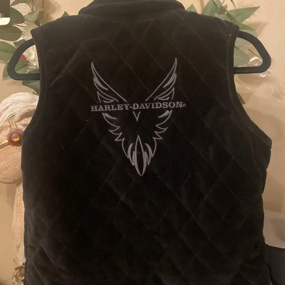 Harley Velvet vest size med - Image 2