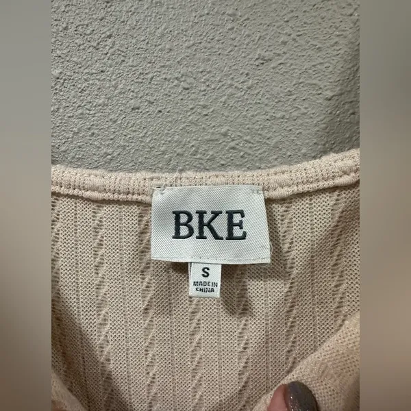 BKE Textured Knit Jumpsuit - Image 10