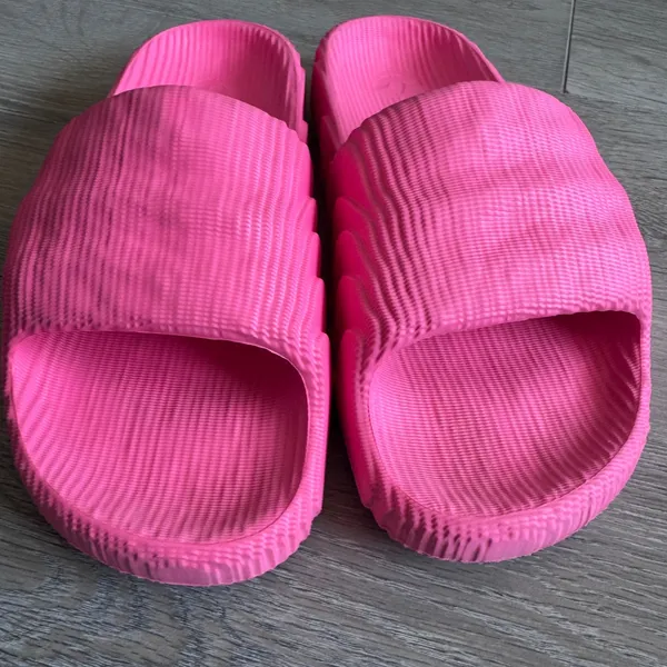 Adidas Adilette 22 Slides Lucid Pink Women 8 Textured Topographic Sandals IF3568 - Image 2