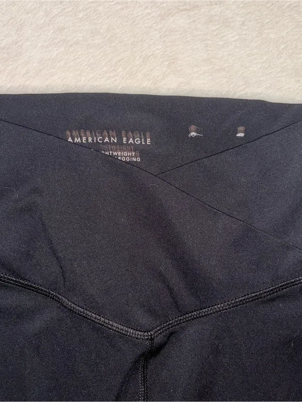 American Eagle Outfitters The Lightweight Everything Legging - Image 2