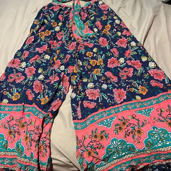Magnolia Boutique - One piece Strapless Navy Mixed Print Jumpsuit - Small - NWOT - Image 14