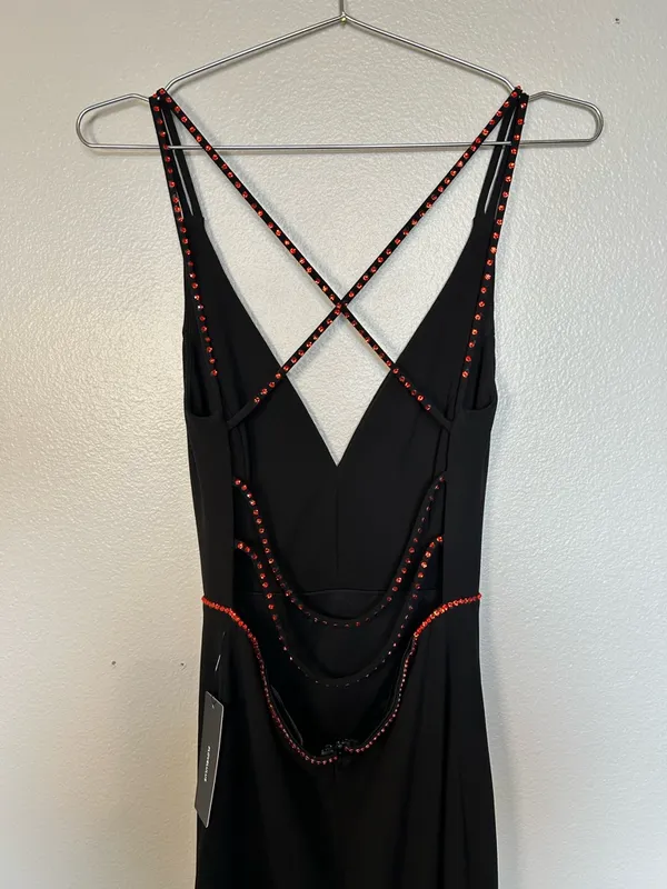Lulu's Black V-Neck Evening Gown with Subtle Red Trim - Image 5