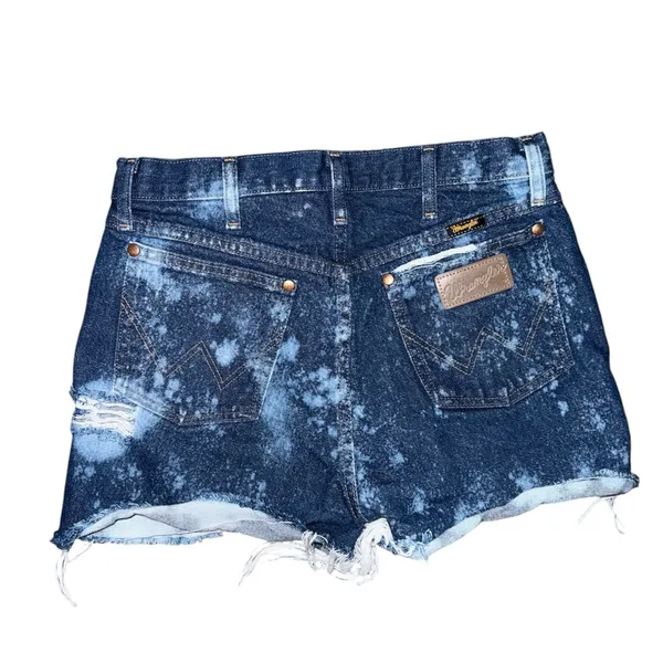 Wrangler Blue Distressed Jean Shorts - Image 2
