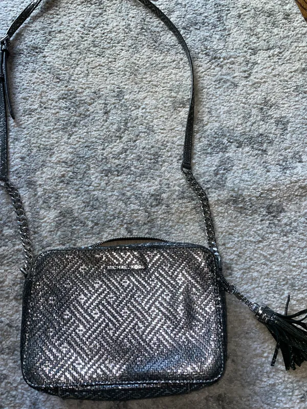 Michael Kors Ginny Crossbody Purse - Image 3