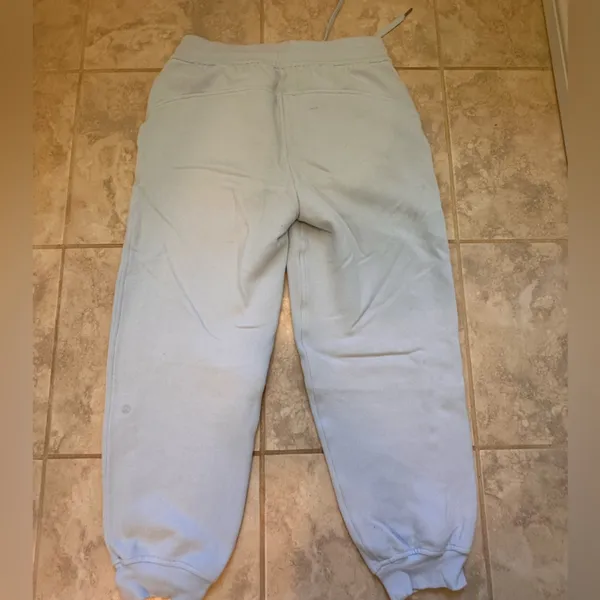 Lululemon Scuba Jogger Light Blue - Image 4