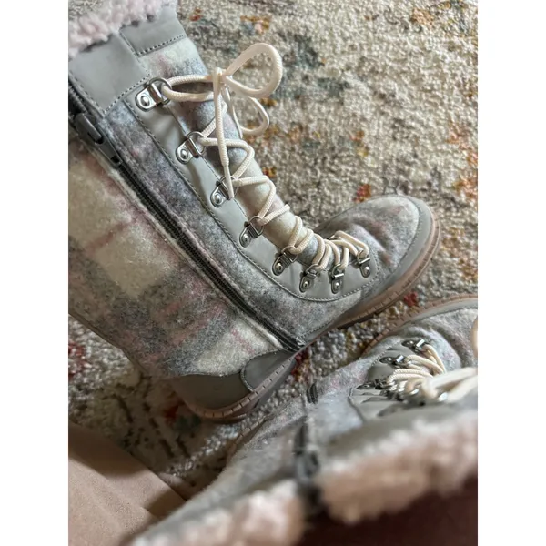 Hayleigh Womens Grey Pink Plaid Faux Fur Lined Winter Boots Size 8.5 Lace Up Zip - Image 7