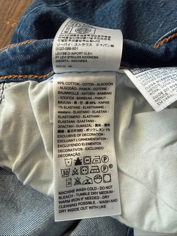 Levis 501 Wedgie Straight Button Fly Premium Denim Jeans 28' Inseam Size 32 - Image 7