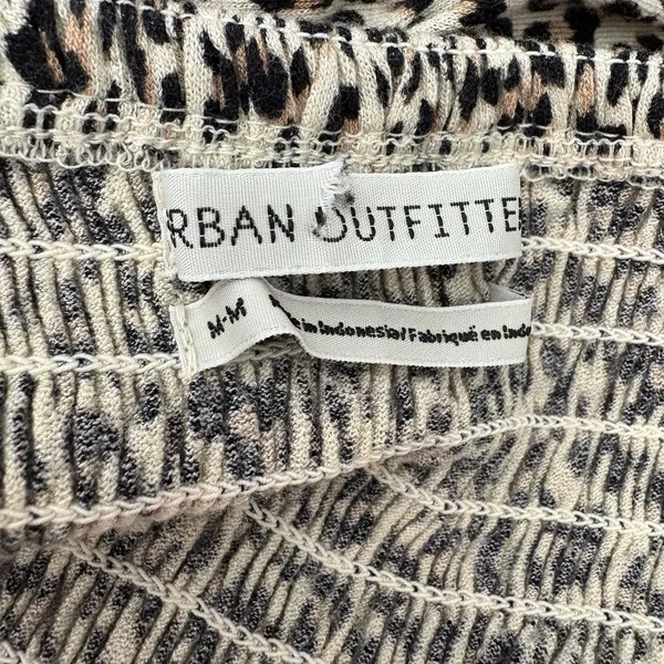 Urban Outfitters Leopard Animal Print Peplum Ruffle Long Sleeve Keyhole Top M - Image 5
