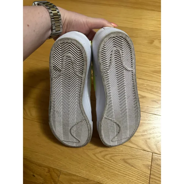 Nike Blazer Low Platform " White/Black/Light Lemon Twist" Size 8.5 - Image 8