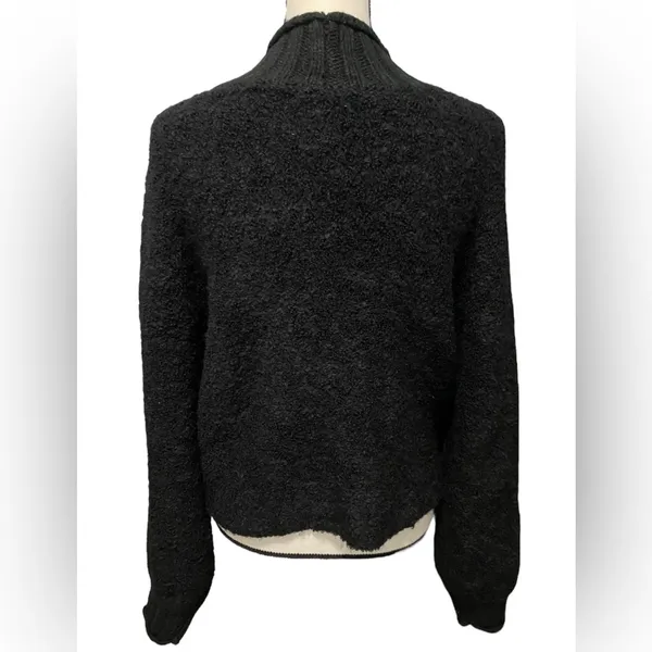 American Eagle Boucle Mock Neck Sweater Size Medium - Image 5