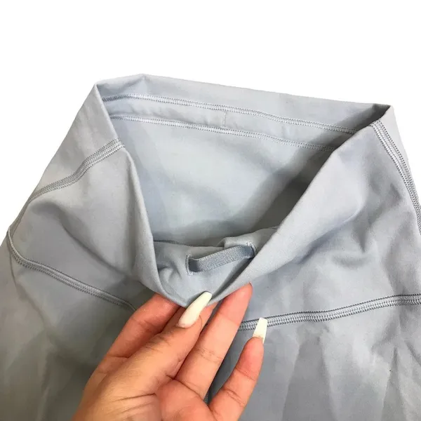 Lululemon Light‎ Blue Cropped Leggings - Image 4