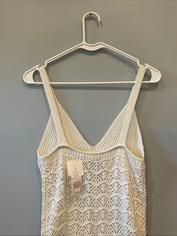 Women’s Cream Knit Lace Slip Dress - V-Neck Spaghetti Straps new size medium - Image 4