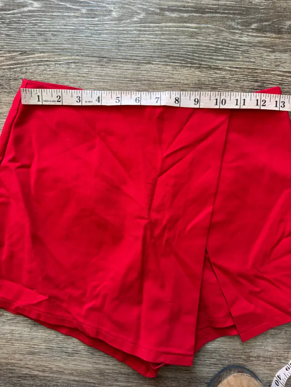 Revolve Superdown Red Skort Front Slit S - Image 3