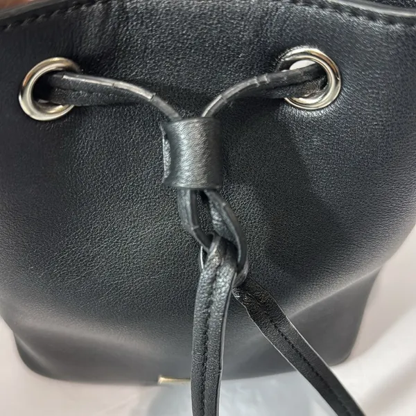 CHAPS Dresden Mini Bucket Bag - Image 4