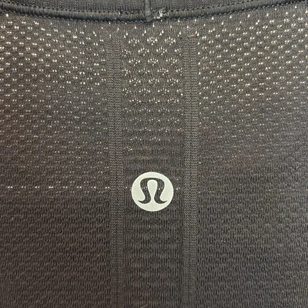 Lululemon Black & Gray Ombre Swiftly Tech Long Sleeve Shirt Size 4 - Image 8