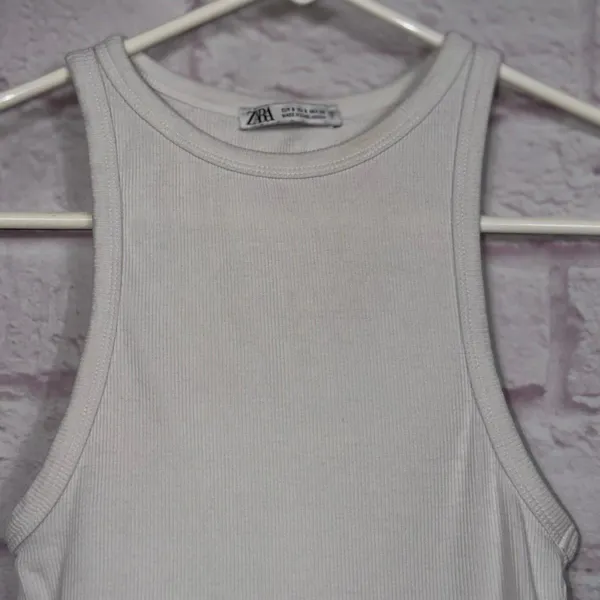 Zara Women's Small Ribbed Tank Top - Image 2