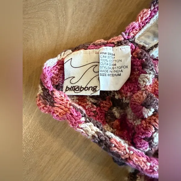 Billabong‎ Crochet Top Size Medium - Image 4