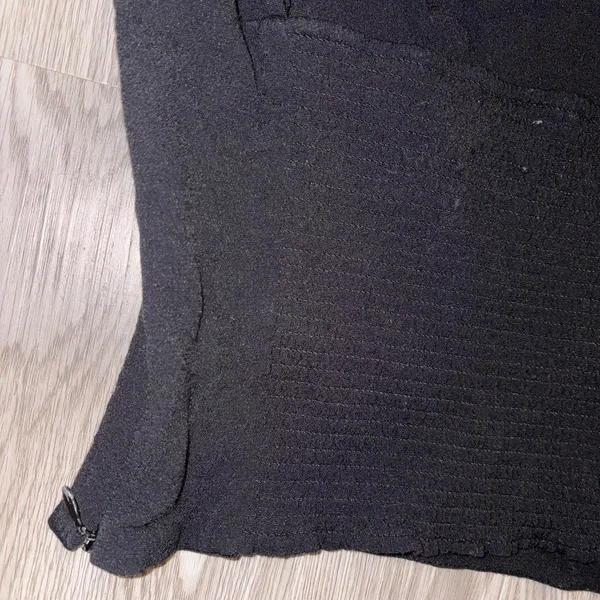 Wilfred Aritzia Black Tank Top - Image 4