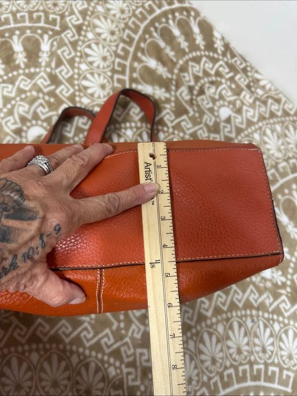 Liz Claiborne Burnt Orange Pebble Leather Shoulder Bag - Image 8