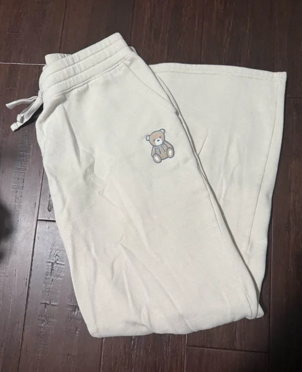 Hollister Sweatpants - Image 2