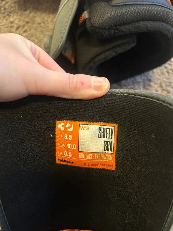 Thirty Two Snowboarding Boots Size 8.5 - Image 4