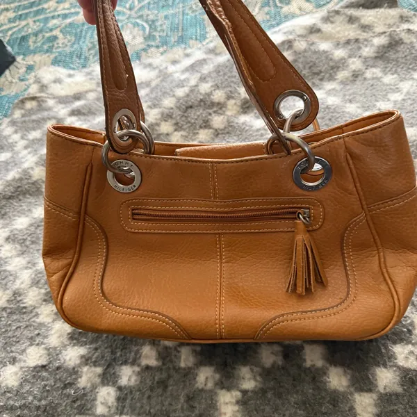 Tommy Hilfiger Y2k Tan Leather Going‎ Out Ring Shoulder Purse - Image 6