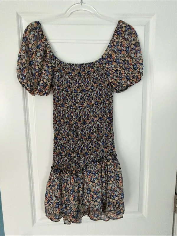 Kiss the Sky Urban Outfitters Smocked Puff Short Sleeve Floral Mini Dress XS - Image 7