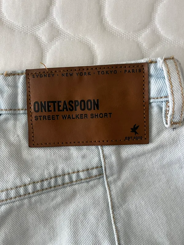 One Teaspoon Denim Shorts - Image 3