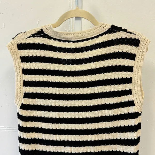 Commense Black Cream Striped Knit Sweater Vest Top Scoop Neck OA221220020 Summer - Image 4