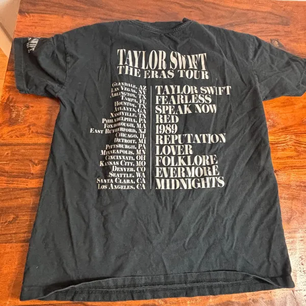 Taylor Swift The Eras Tour Black‎ Graphic T-Shirt Concert Merch Small US Dates - Image 6
