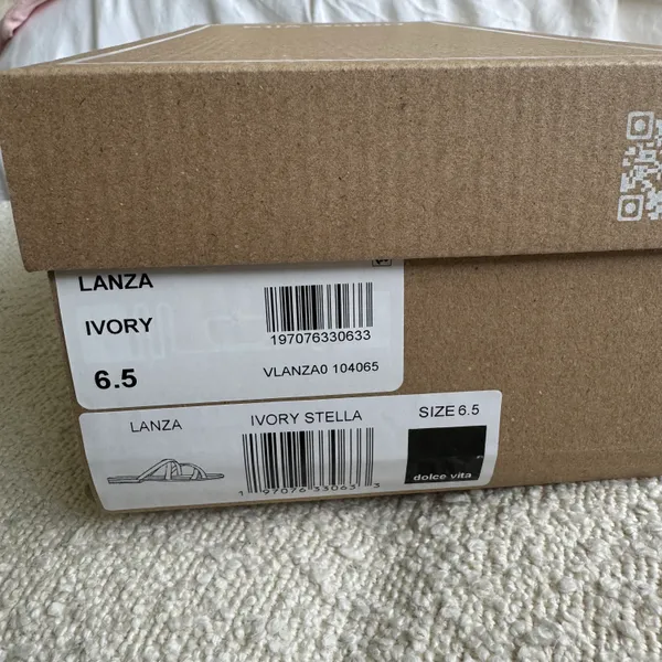Dolce Vita Sandals White Size 6.5 - Image 3