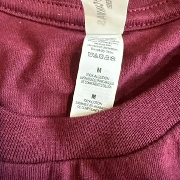 About Another Mile Graphic T-Shirt in Burgundy, Size M​​ - Image 3