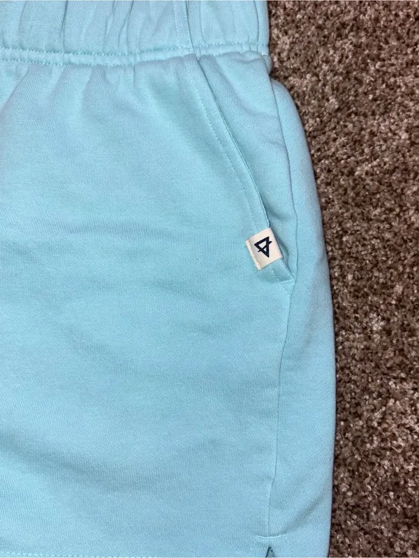Liv Outdoor Light Blue Fleece Lounge Shorts Medium - Image 3