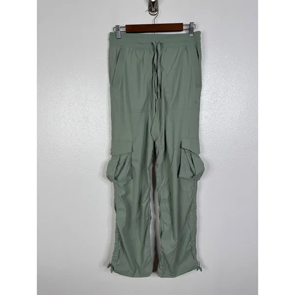 Lululemon Dance Studio Relaxed-Fit Mid-Rise Cargo Pant Grey Eucalyptus Size 4 - Image 4