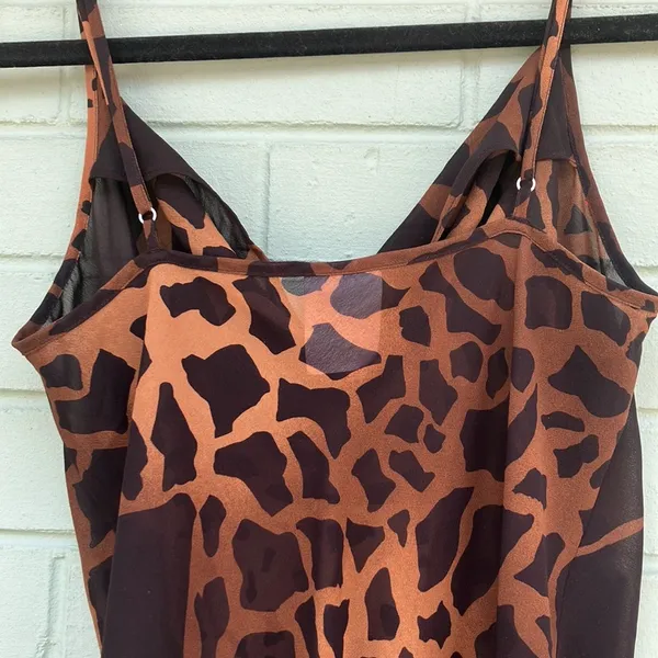 Giraffe print slip dress woman’s size small - Image 7