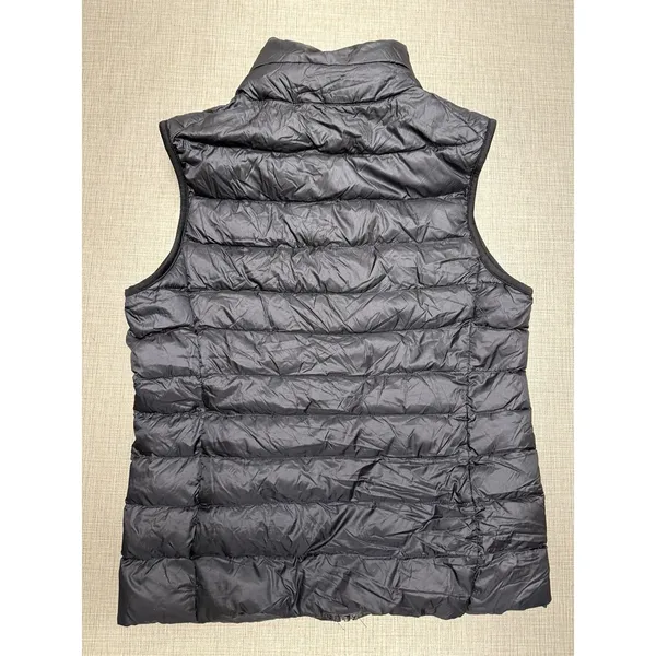 Uniqlo Ultra Light Down Vest Womens Small Black‎ Good Puffer Quilted Full Zip - Image 2