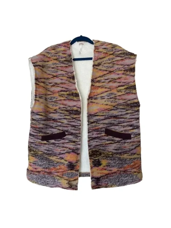 Free PEOPLE Layer Up Vest Wool and Sherpa Aztec print Reversible XS oversized - Image 4