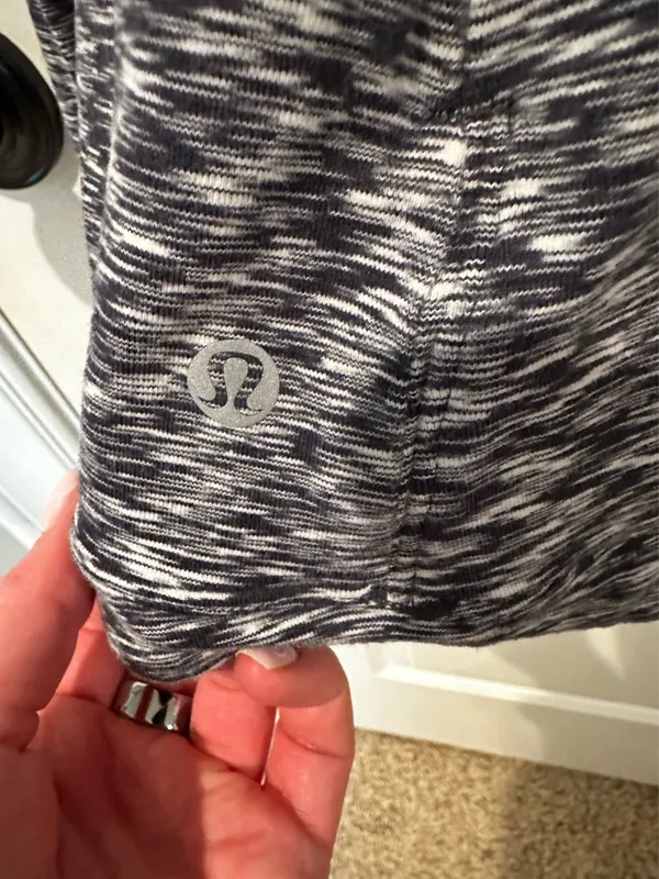 Lululemon Long Sleeve Top - Image 3