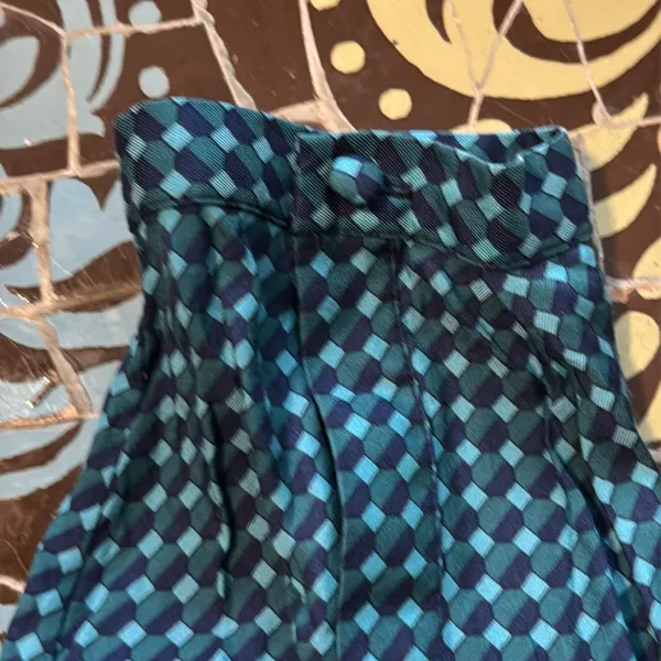 BODEN Green and Navy Printed Split - Image 8