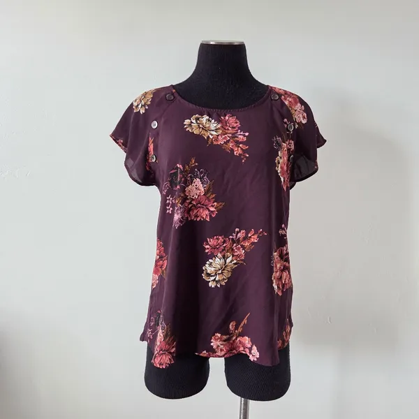 Maurices Purple Floral Short Sleeve Blouse Top Forest Fairy Goblincore Office M - Image 2
