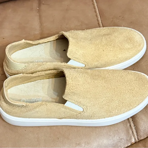 Olukai Suede Slip Ons Tan Size 7.5 - Image 4