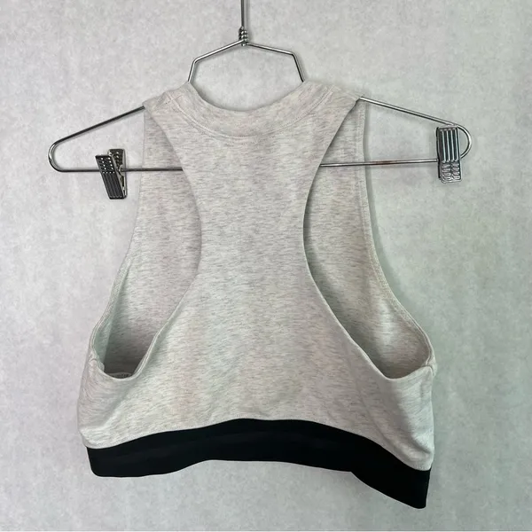 Nike crop top bra medium black grey - Image 4