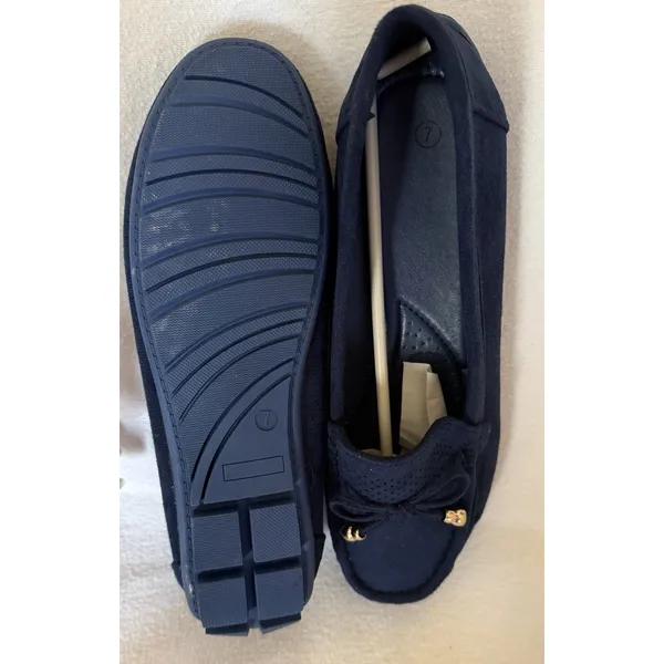 Women's Navy Blue Sueded Loafer Flats Bow Gold Tone Hardware Comfort Size 7 - Image 3