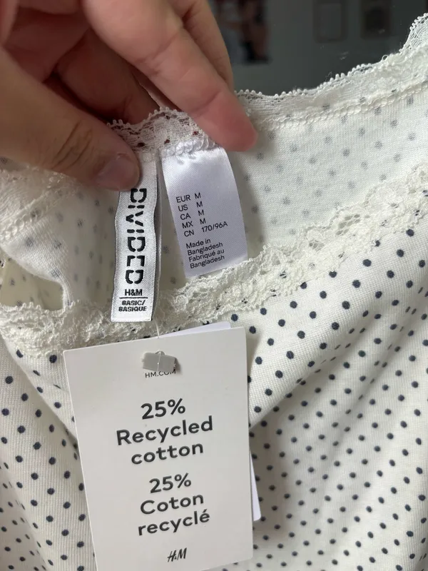 H&M Off-The-Shoulder Top - Image 3