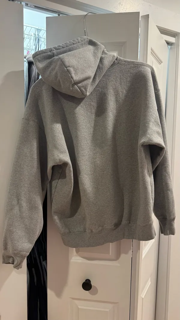 Brandy Melville Hoodie John Galt - Image 4