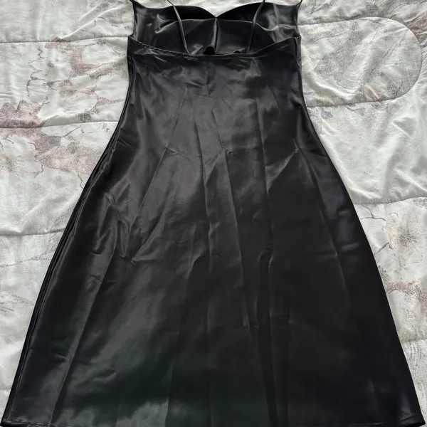 Threads & States black satin spaghetti straps cowl neck slip dress, size S party - Image 11